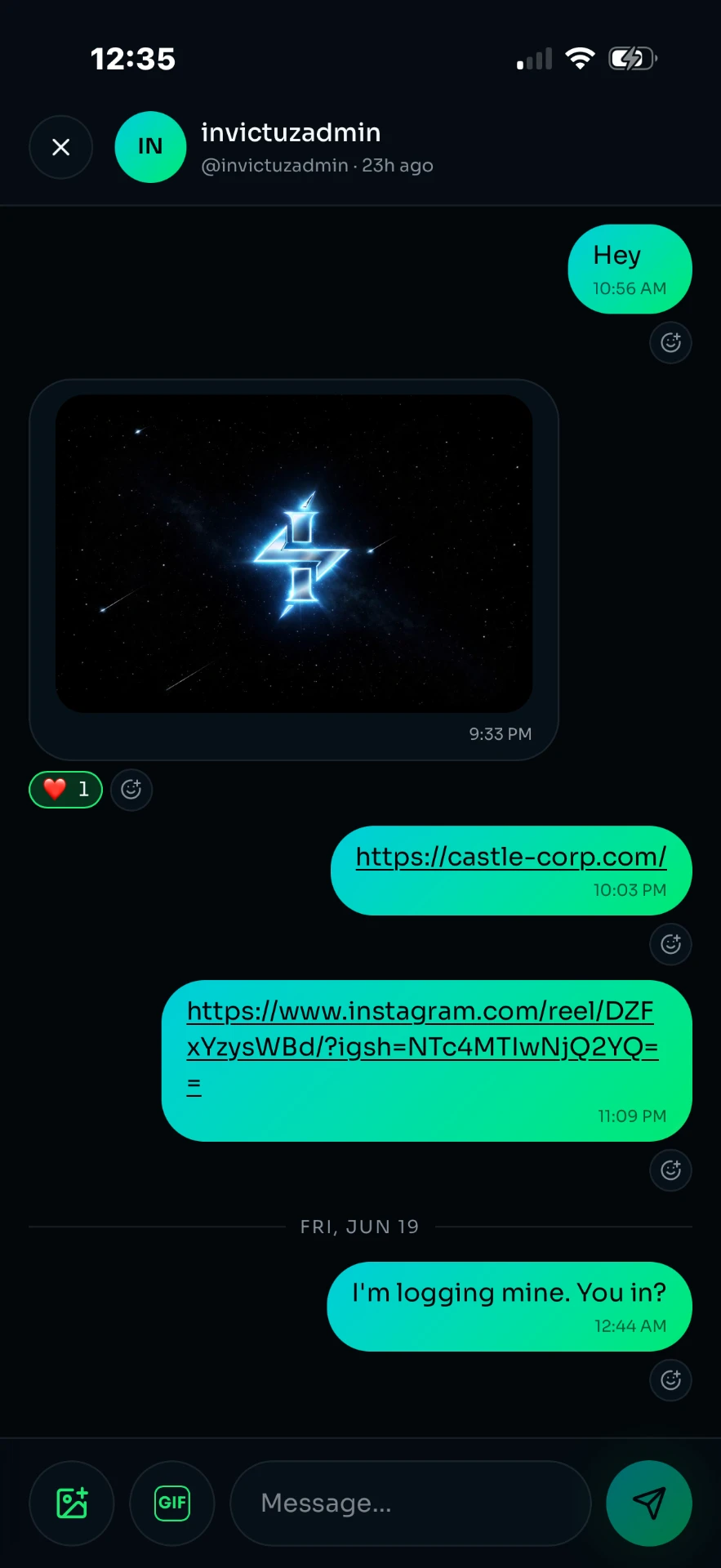 Private direct messages in Connect